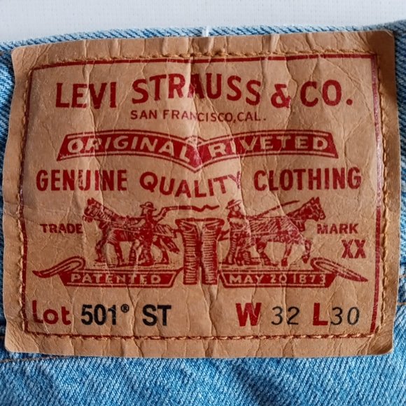 Levi's premium 501 button fly light wash Big E jeans - Picture 6 of 13